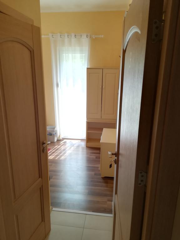 Cinema House Single & Double Rooms & Studio Apartments Pula Ngoại thất bức ảnh